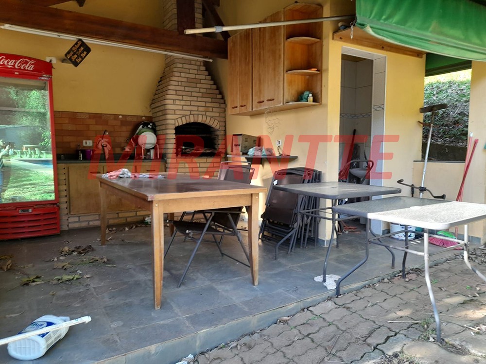 Sobrado de 292m² com 4 quartos em Serra Da Cantareira