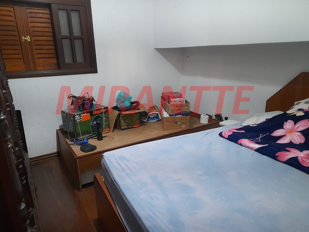 Sobrado de 292m² com 4 quartos em Serra Da Cantareira