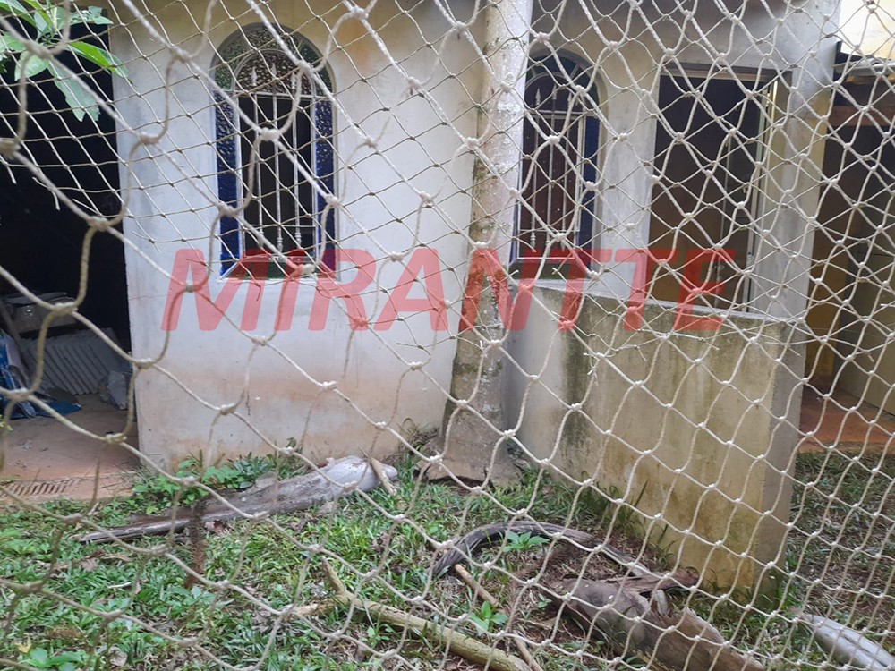 Sobrado de 292m² com 4 quartos em Serra Da Cantareira