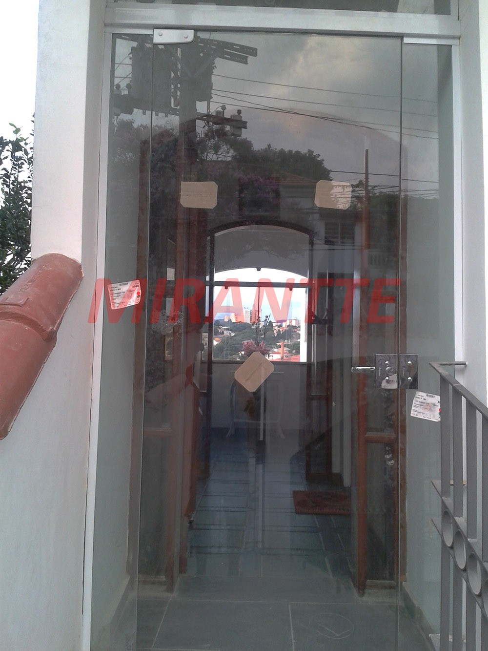 Comercial de 227m² em Água Fria