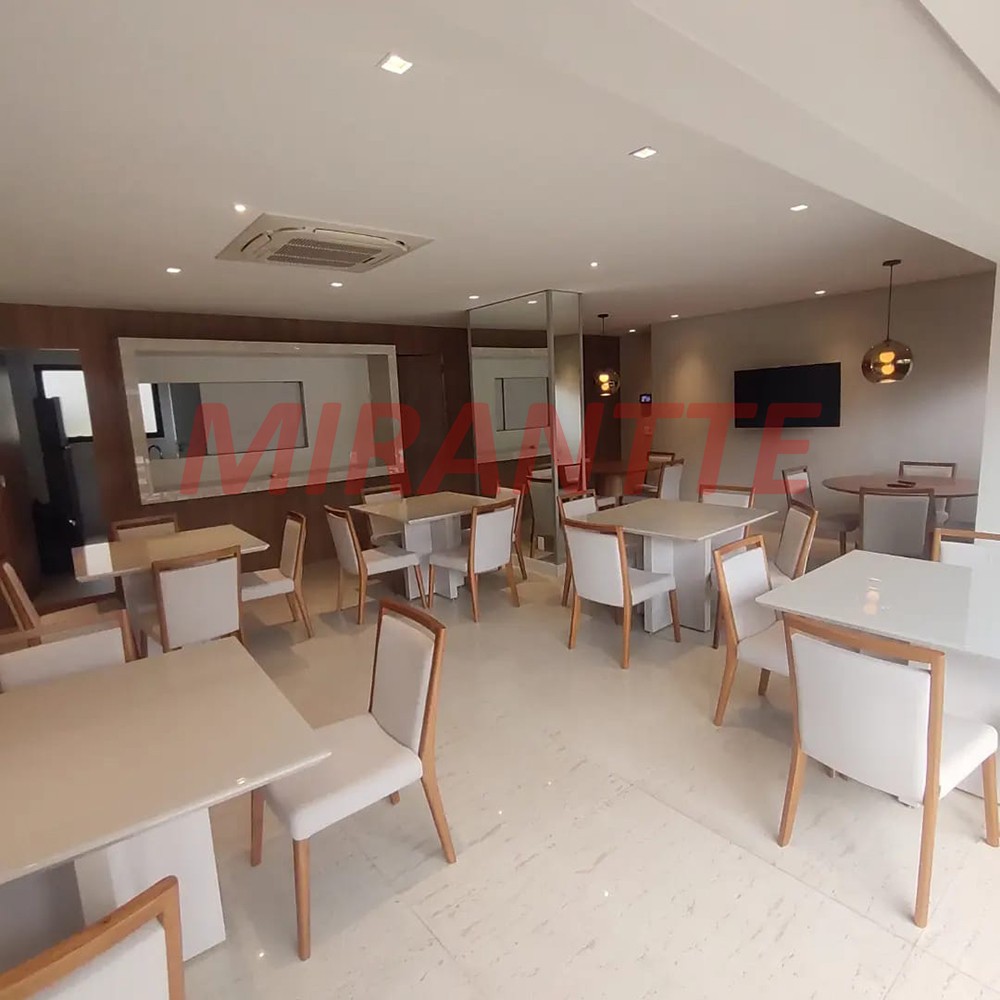 Apartamento de 206m² com 4 quartos em Santana