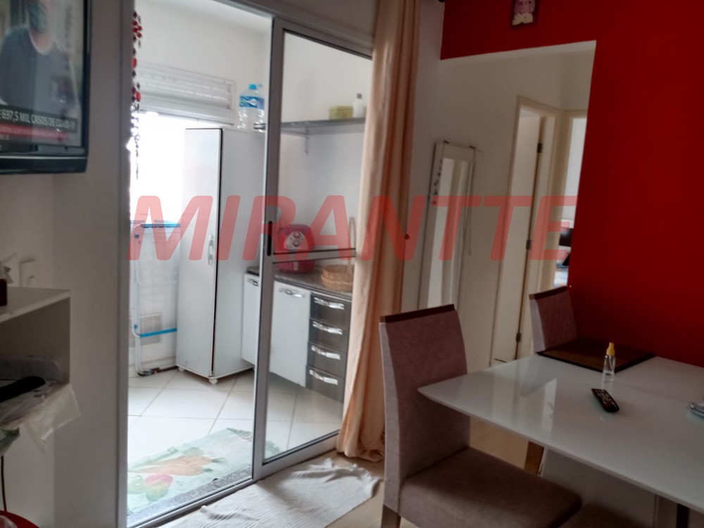 Apartamento de 49m² com 2 quartos em Vila Nova Cachoeirinha