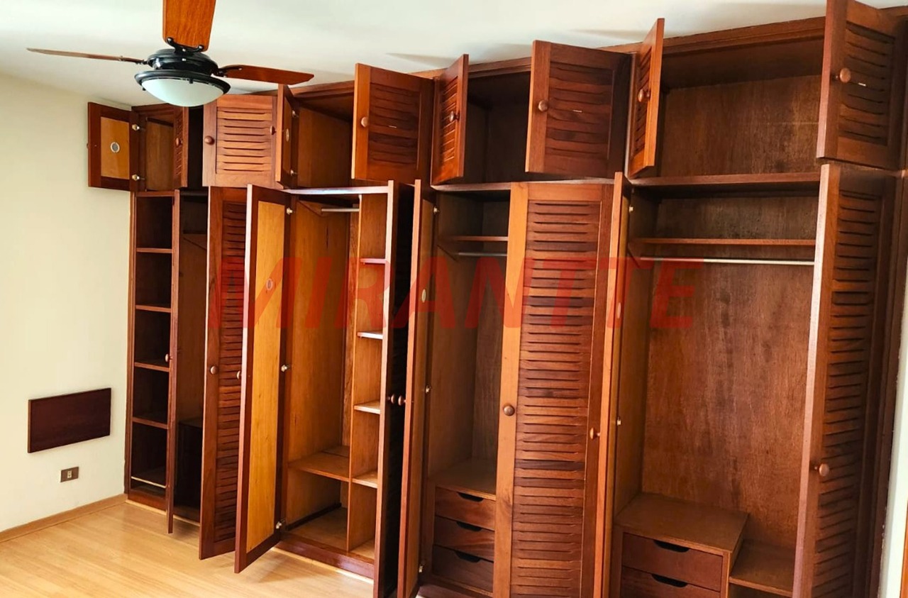 Apartamento de 153m² com 3 quartos em Santana
