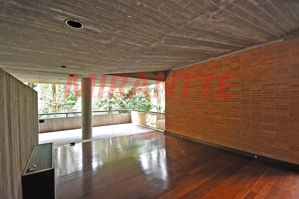 Casa terrea de 976m² com 4 quartos em Cidade Jardim