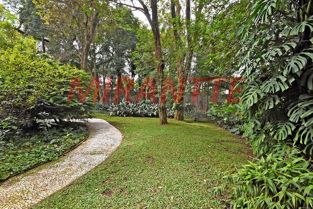 Casa terrea de 976m² com 4 quartos em Cidade Jardim
