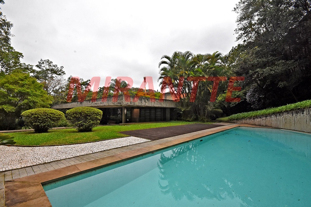 Casa terrea de 976m² com 4 quartos em Cidade Jardim