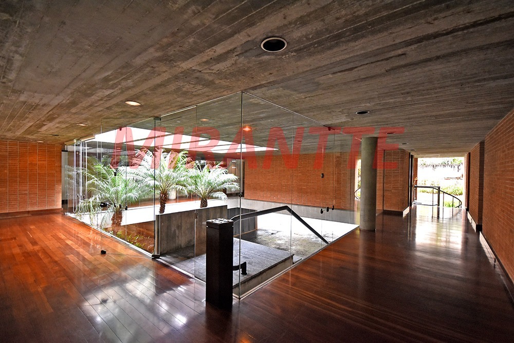 Casa terrea de 976m² com 4 quartos em Cidade Jardim