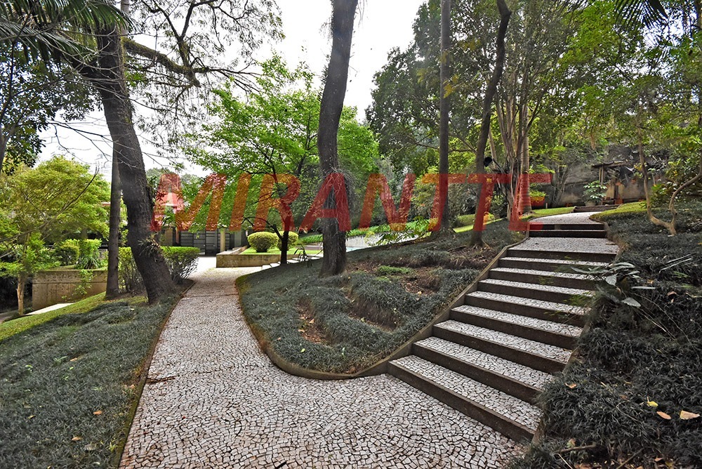 Casa terrea de 976m² com 4 quartos em Cidade Jardim