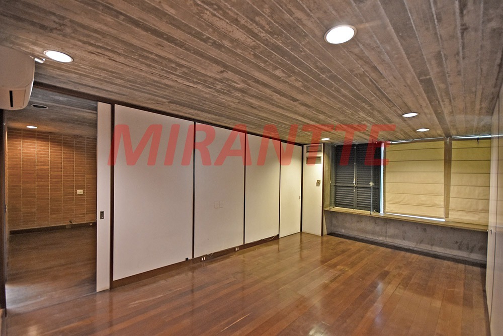 Casa terrea de 976m² com 4 quartos em Cidade Jardim