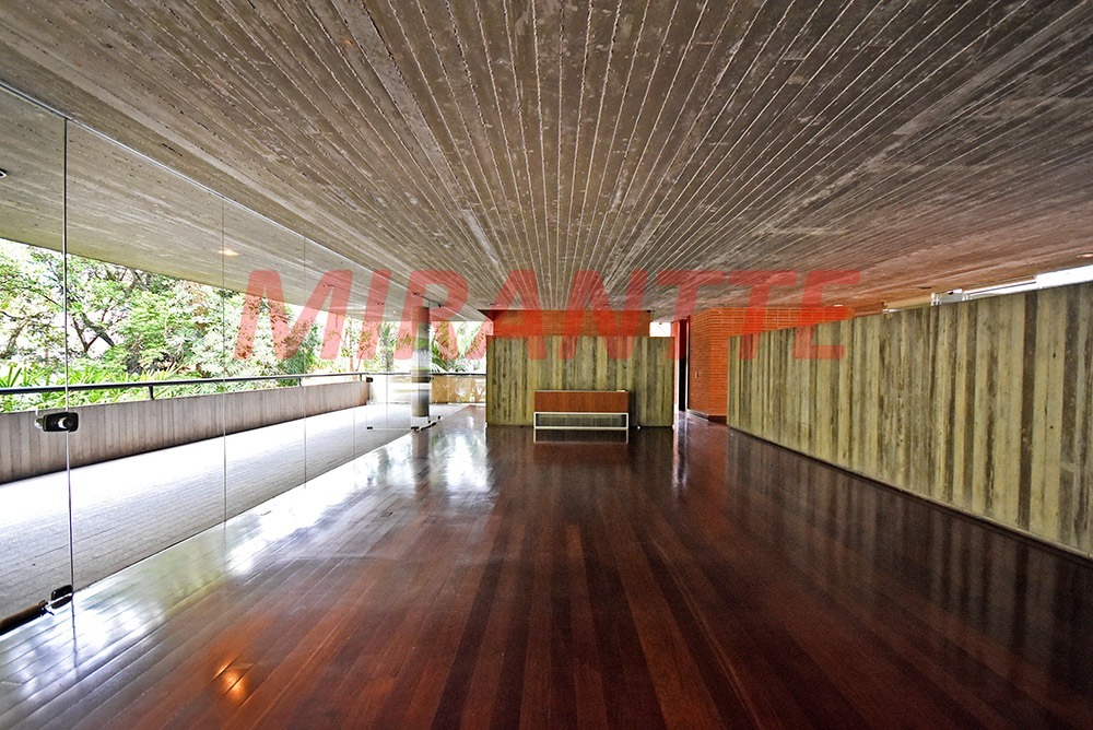 Casa terrea de 976m² com 4 quartos em Cidade Jardim