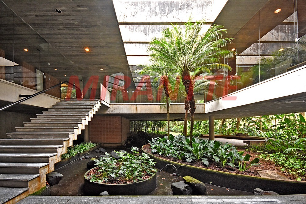 Casa terrea de 976m² com 4 quartos em Cidade Jardim