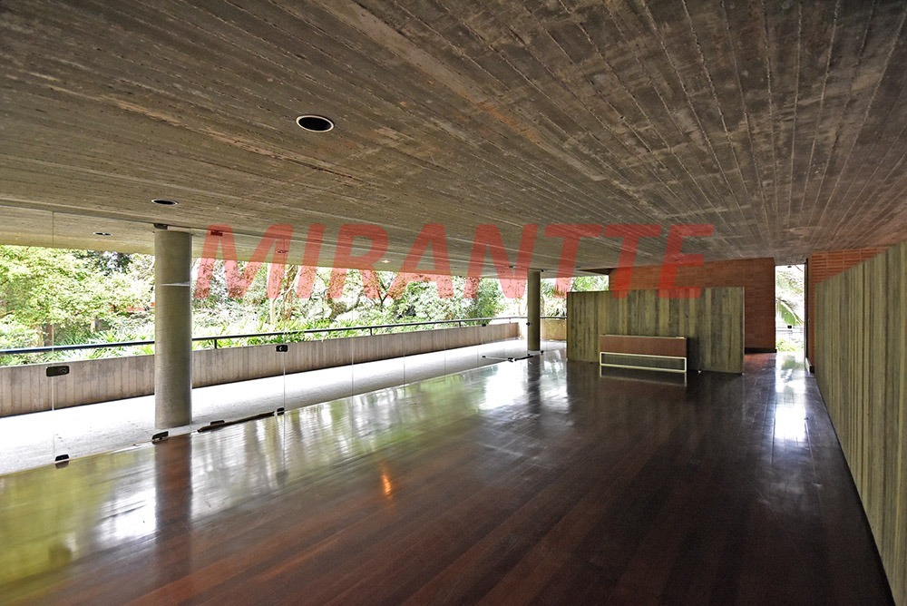 Casa terrea de 976m² com 4 quartos em Cidade Jardim
