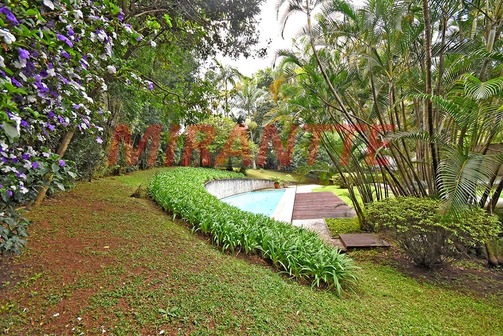 Casa terrea de 976m² com 4 quartos em Cidade Jardim