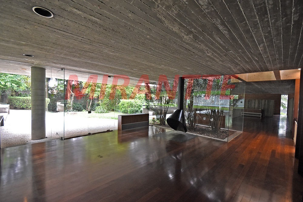 Casa terrea de 976m² com 4 quartos em Cidade Jardim