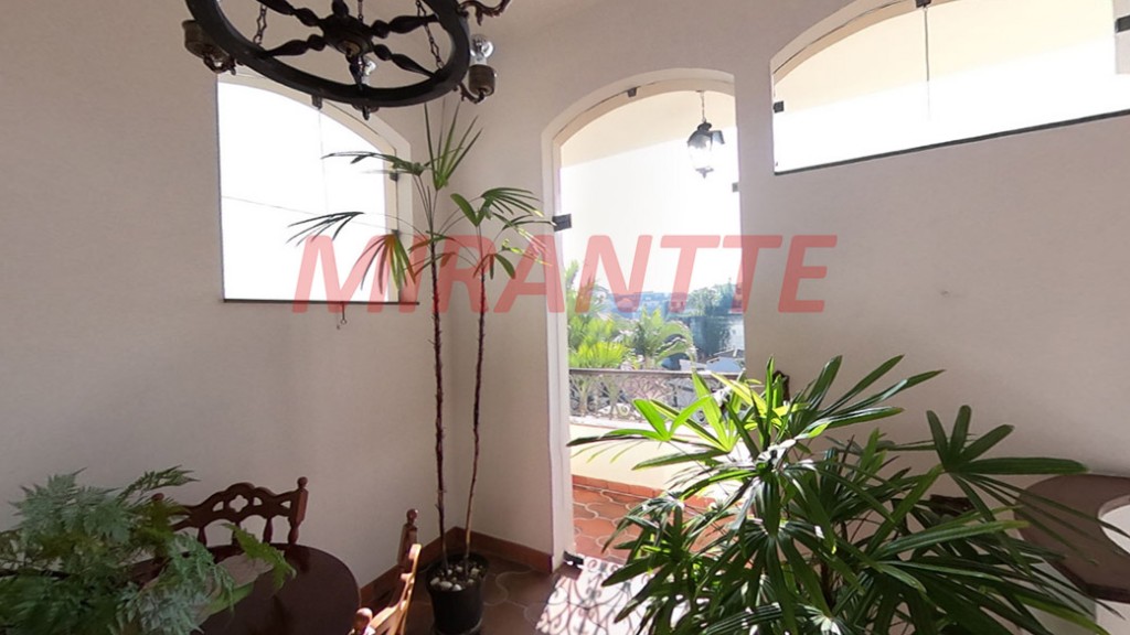 Sobrado de 470m² com 4 quartos em Jardim São Bento