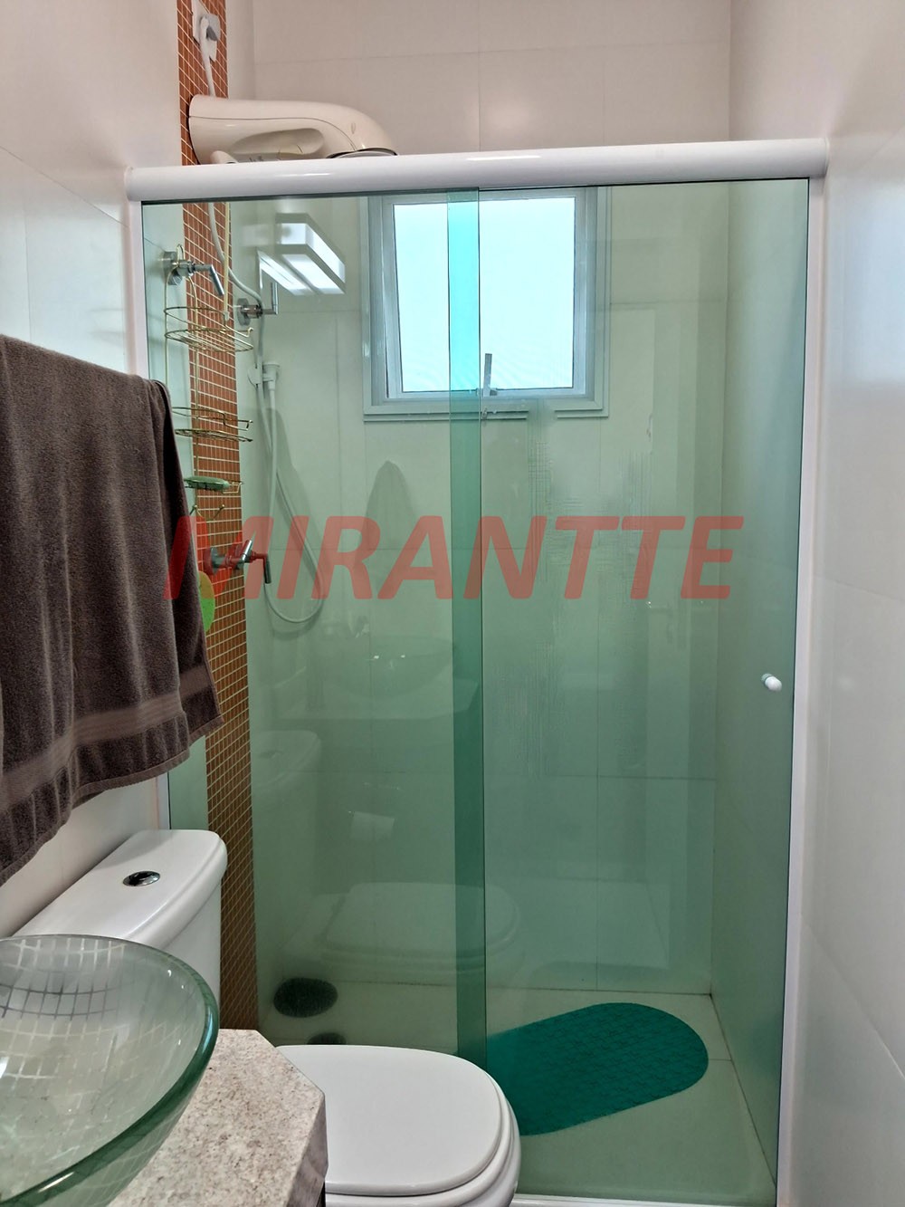 Sobrado de 286m² com 4 quartos em Tremembe