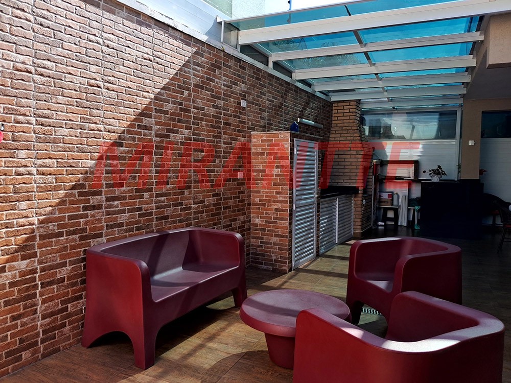 Sobrado de 286m² com 4 quartos em Tremembe