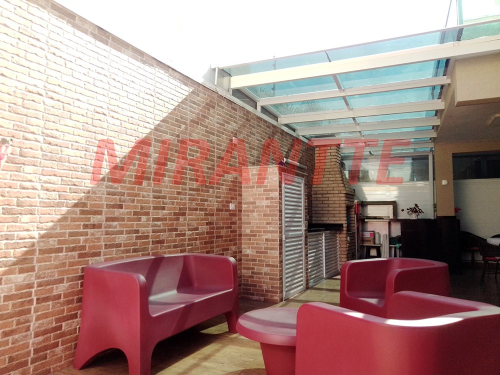 Sobrado de 286m² com 4 quartos em Tremembe