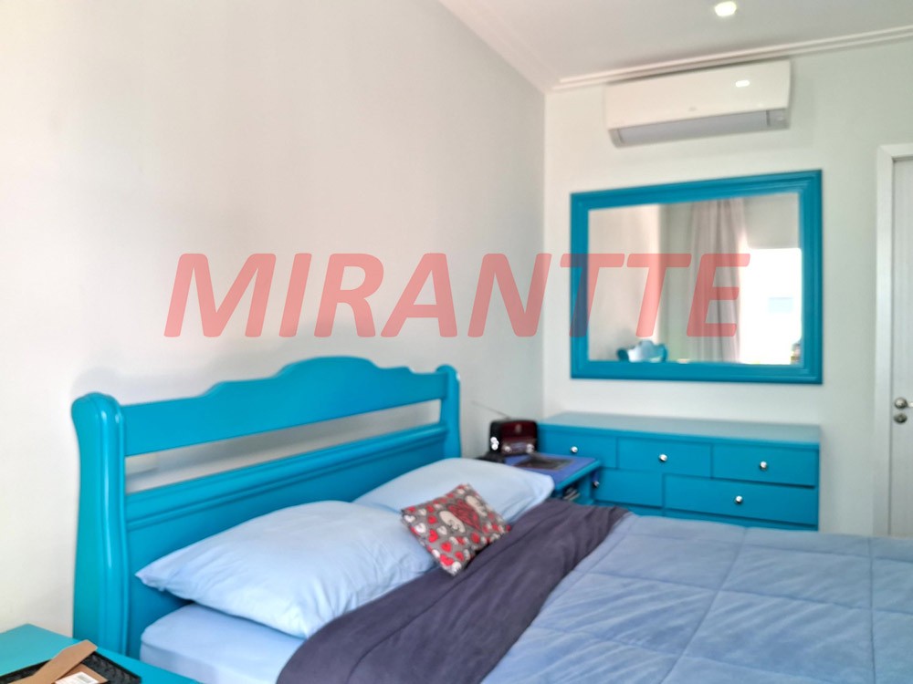 Sobrado de 286m² com 4 quartos em Tremembe