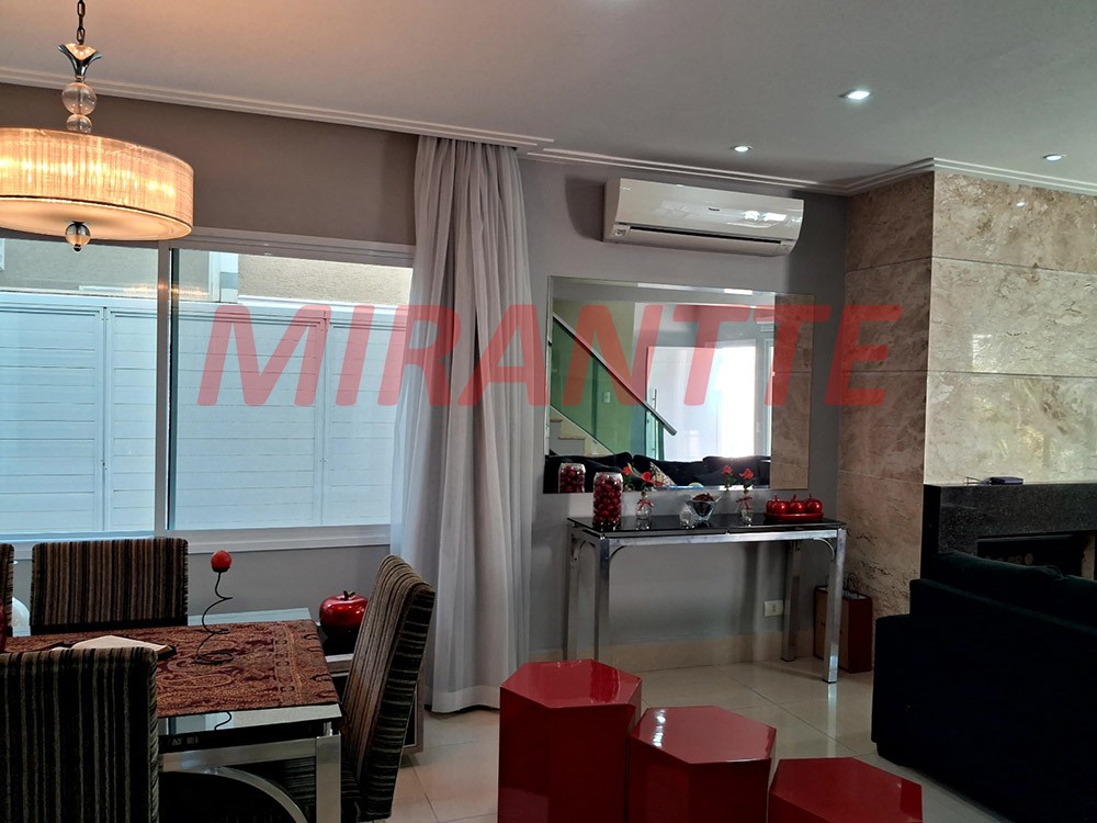 Sobrado de 286m² com 4 quartos em Tremembe