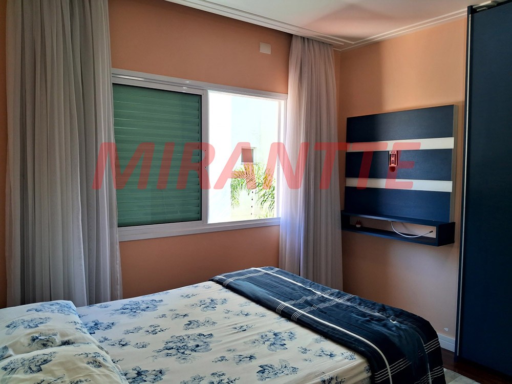 Sobrado de 286m² com 4 quartos em Tremembe