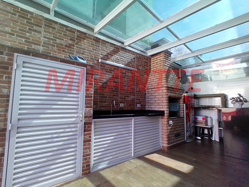 Sobrado de 286m² com 4 quartos em Tremembe