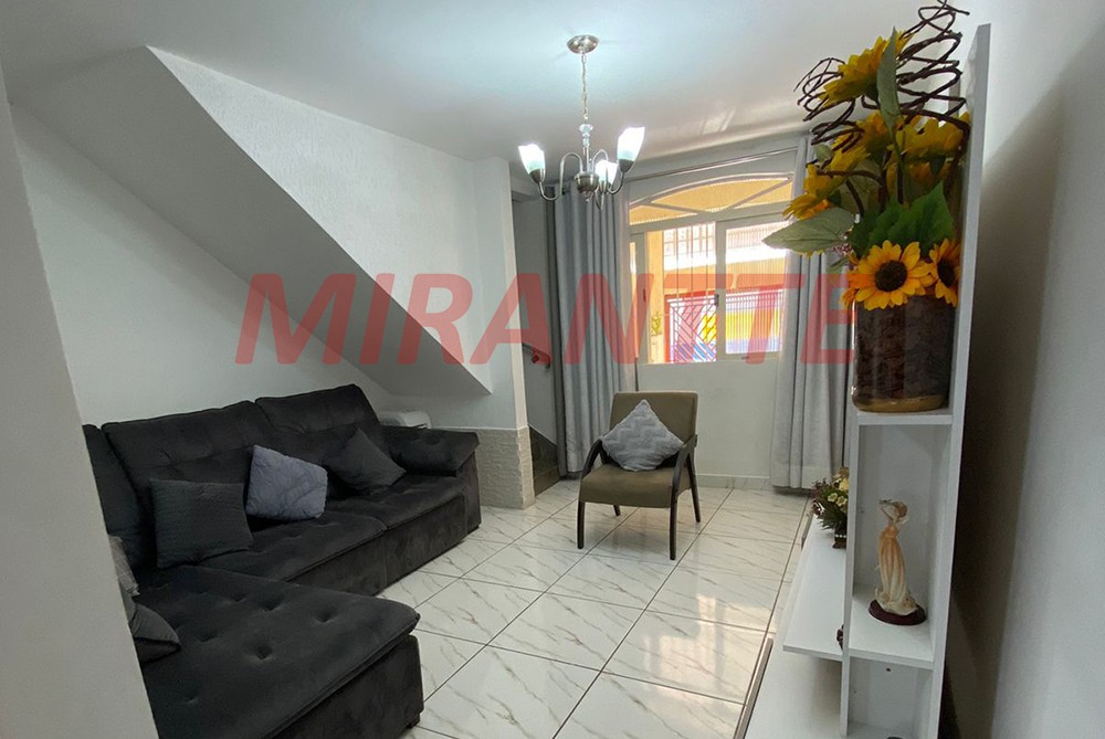 Sobrado de 138m² com 3 quartos em Vila Nova Cachoeirinha