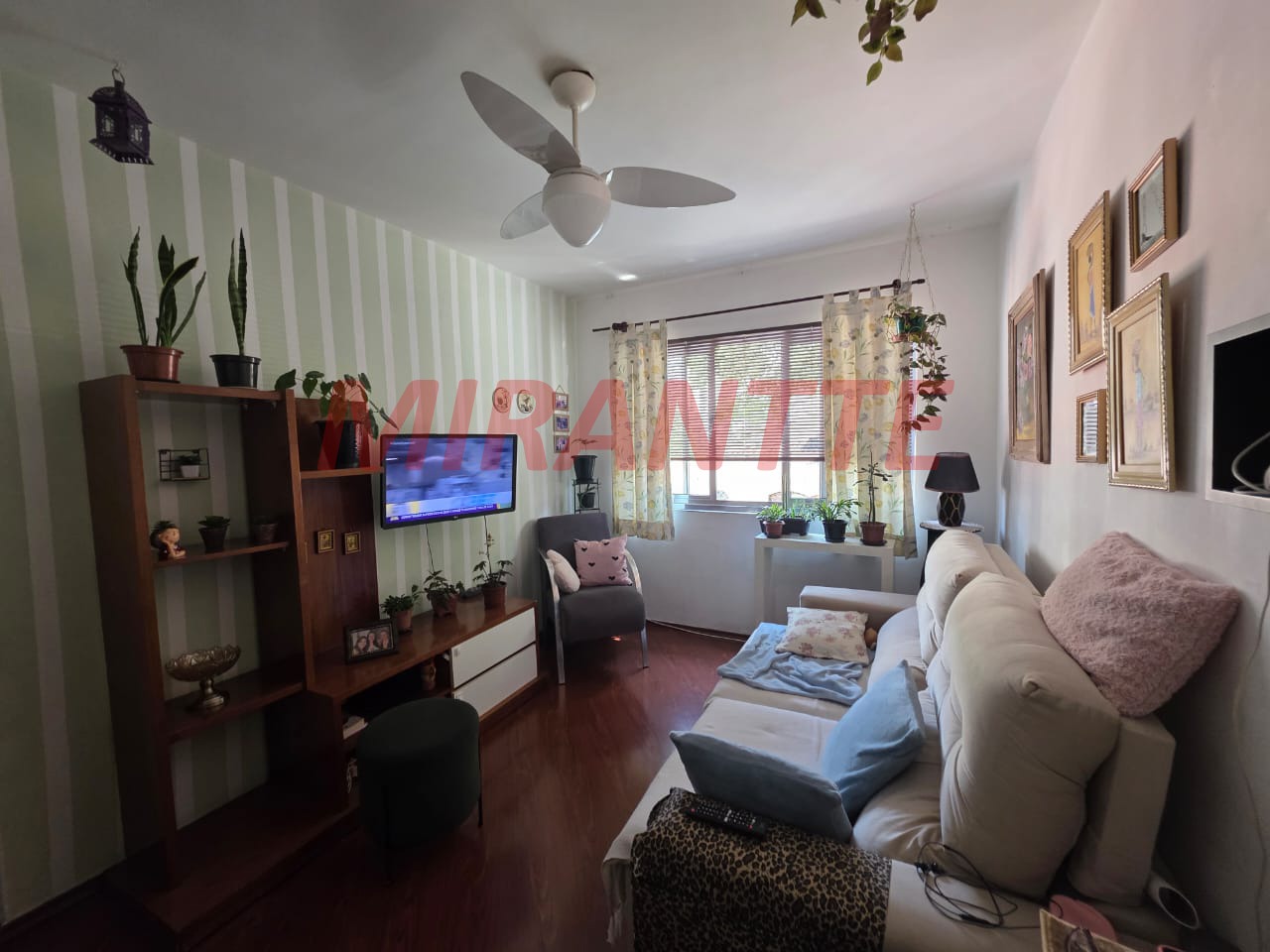 Apartamento de 59m² com 2 quartos em Santana