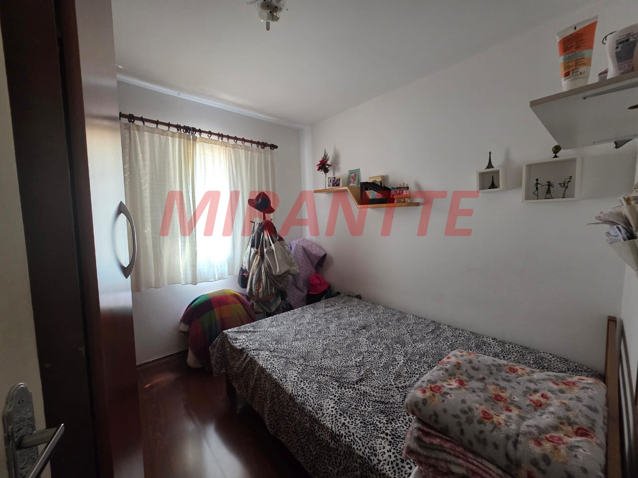 Apartamento de 59m² com 2 quartos em Santana