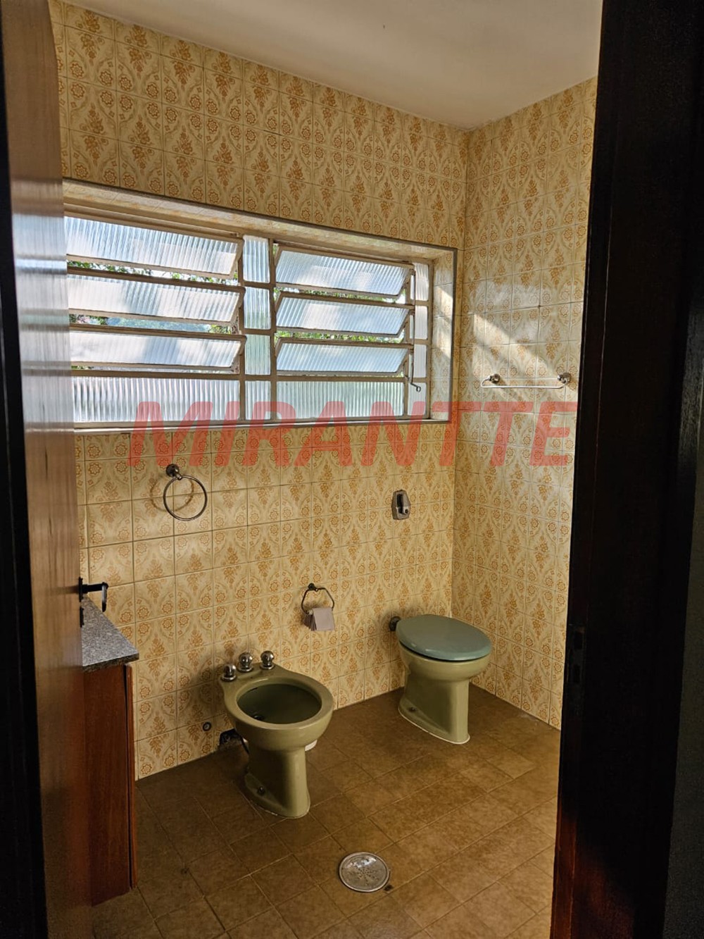 Sobrado de 196m² com 3 quartos em Vila Beatriz