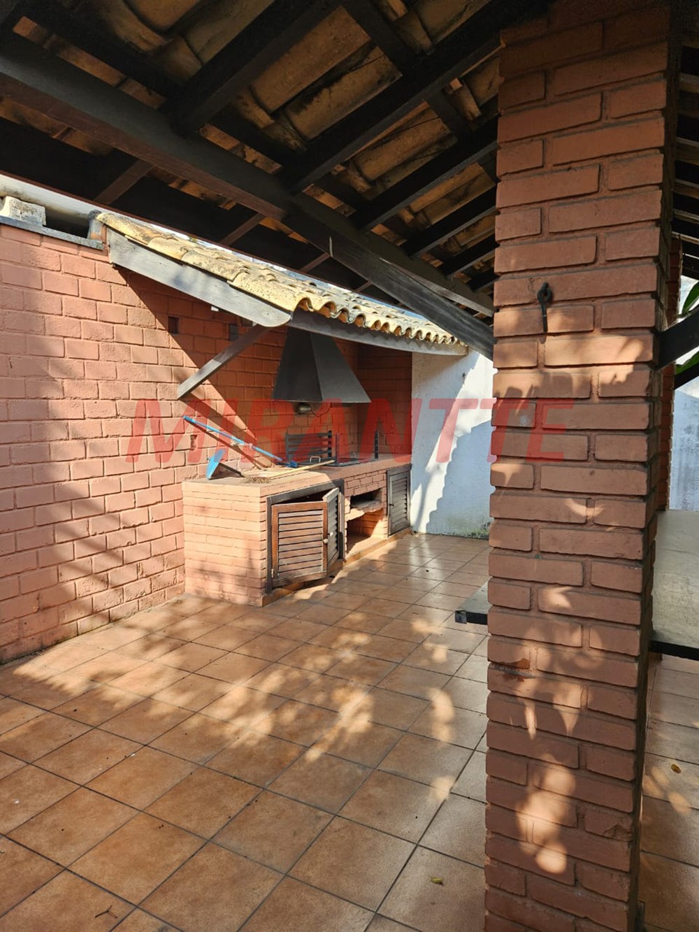 Sobrado de 196m² com 3 quartos em Vila Beatriz