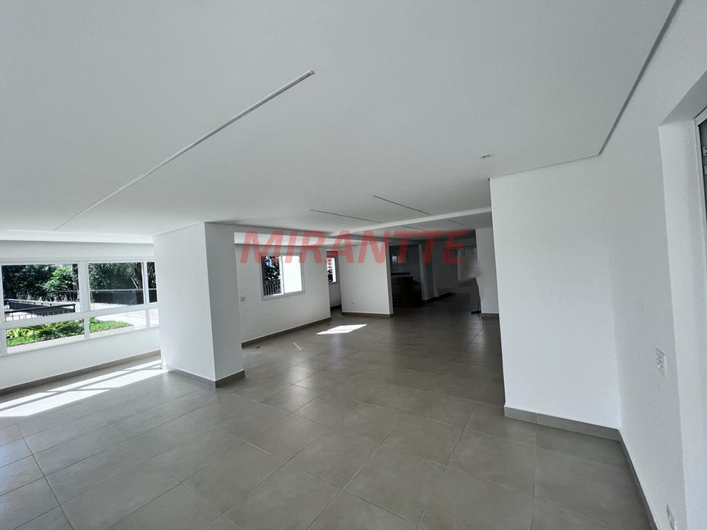 Apartamento com 3 quartos em Santana
