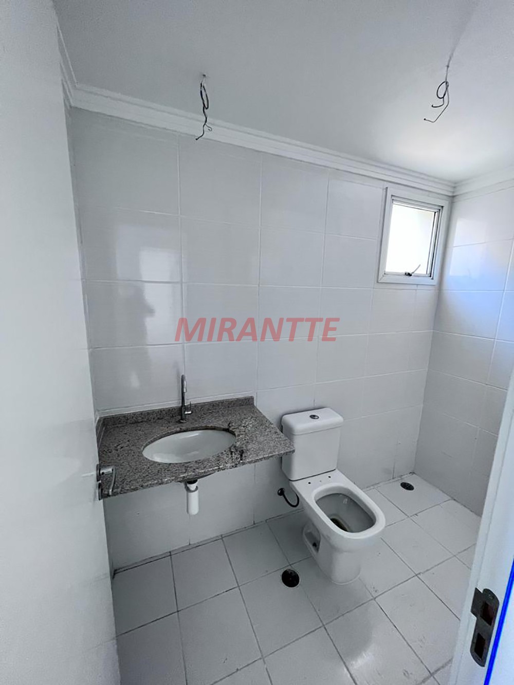 Apartamento com 3 quartos em Santana