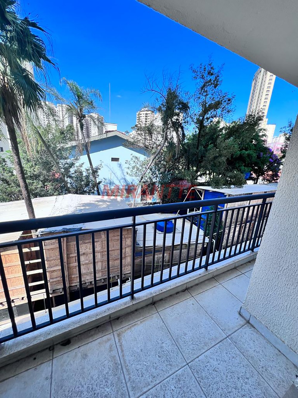 Apartamento com 3 quartos em Santana