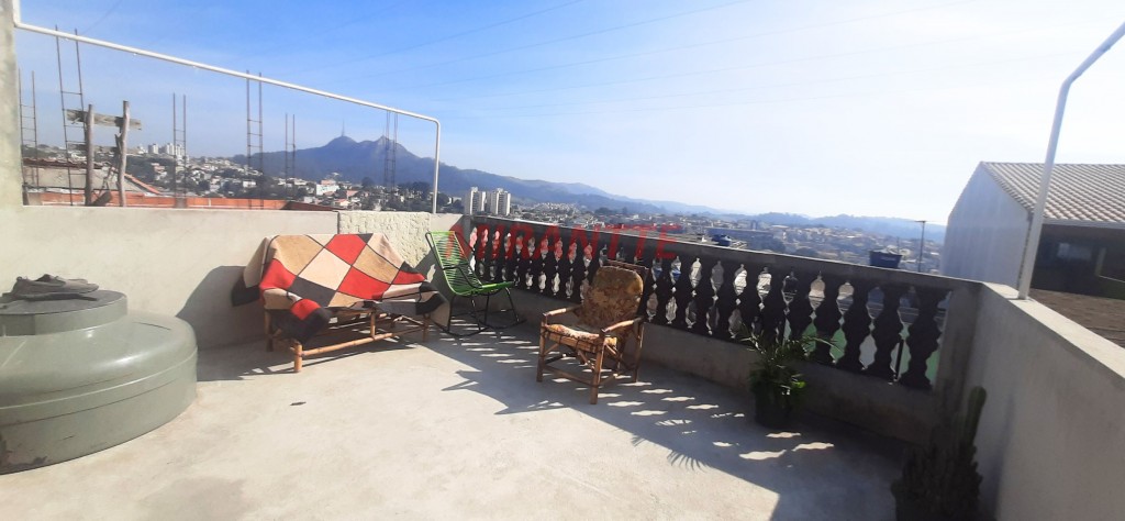 Sobrado de 150m² com 2 quartos em Parque Nacoes Unidas
