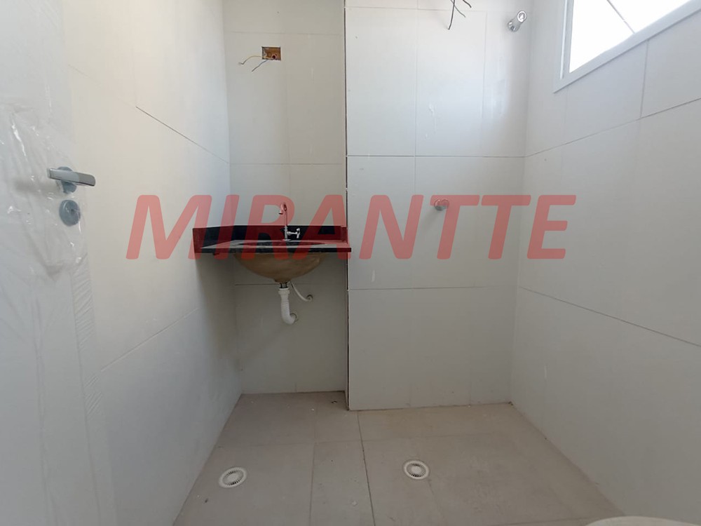 Apartamento de 56m² com 2 quartos em Vila Galvão