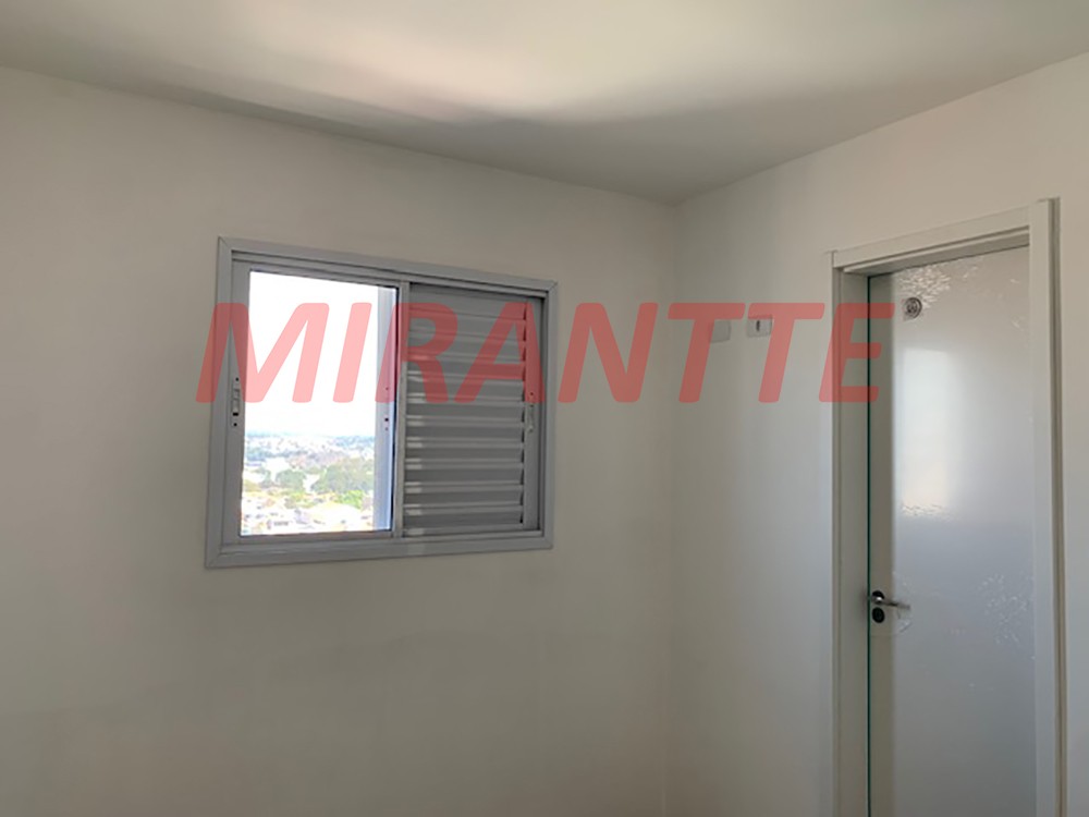 Apartamento de 56m² com 2 quartos em Vila Galvão