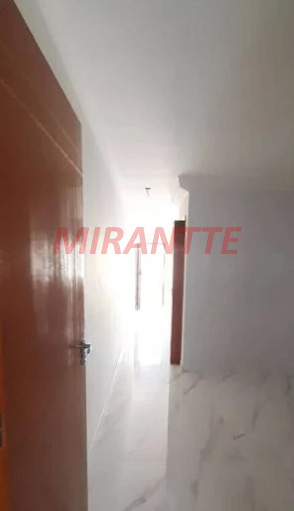 Sobrado de 95m² com 2 quartos em Vila Nivi