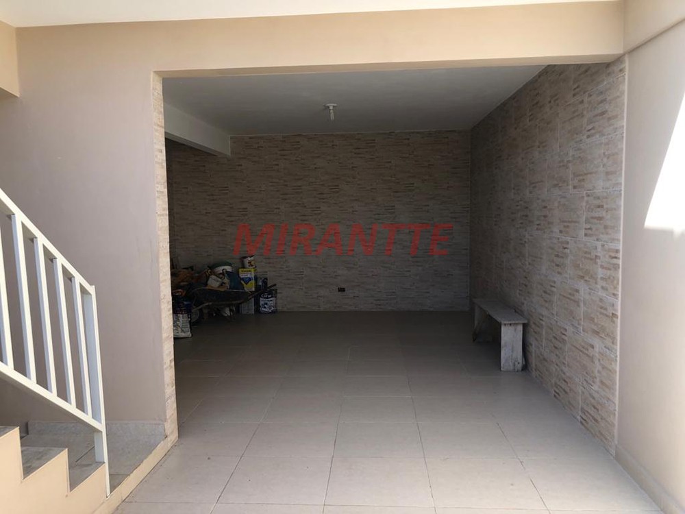 Sobrado de 175m² com 3 quartos em Jardim Presidente Dutra
