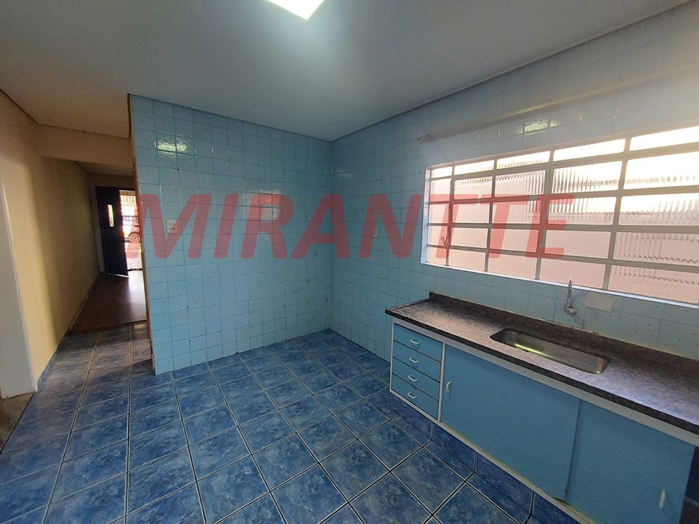 Casa terrea de 180m² com 4 quartos em Vila Dionisia