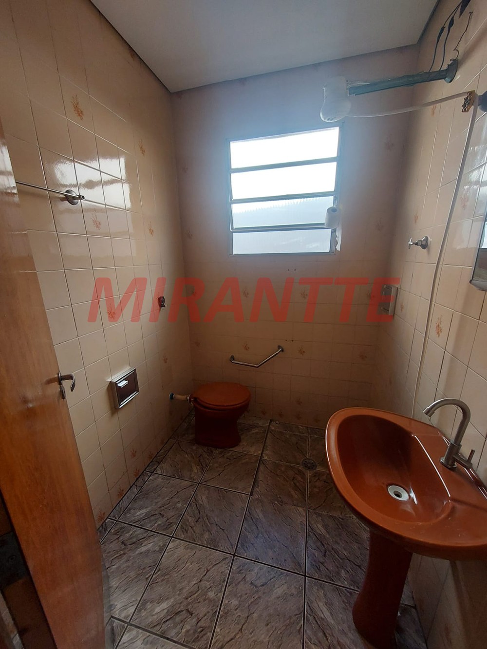 Casa terrea de 180m² com 4 quartos em Vila Dionisia