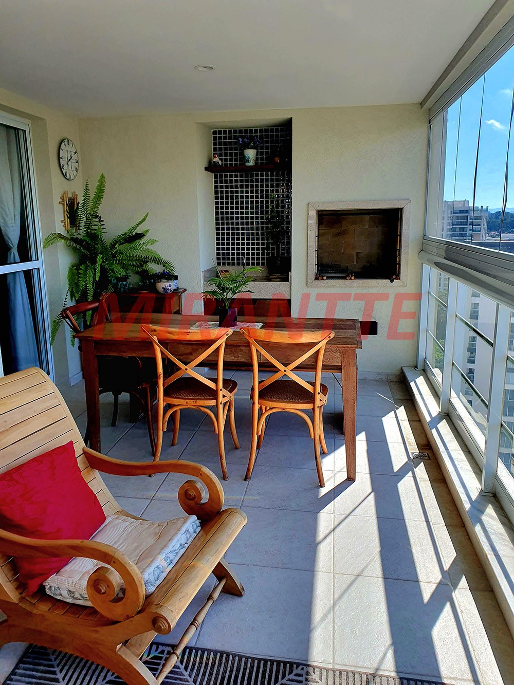 Apartamento de 201m² com 4 quartos em Jardim Fonte Do Morumbi