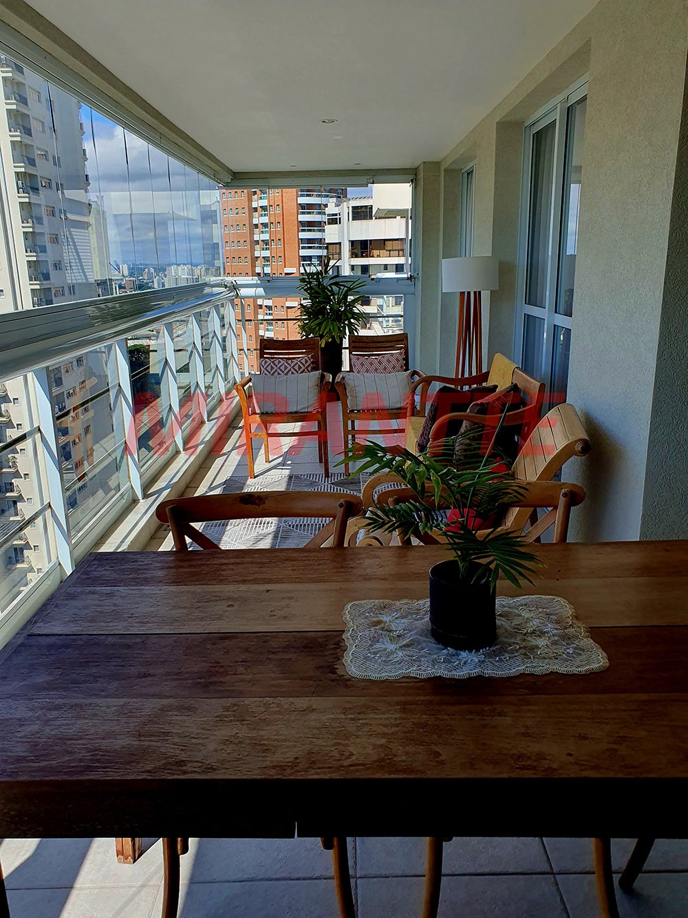 Apartamento de 201m² com 4 quartos em Jardim Fonte Do Morumbi