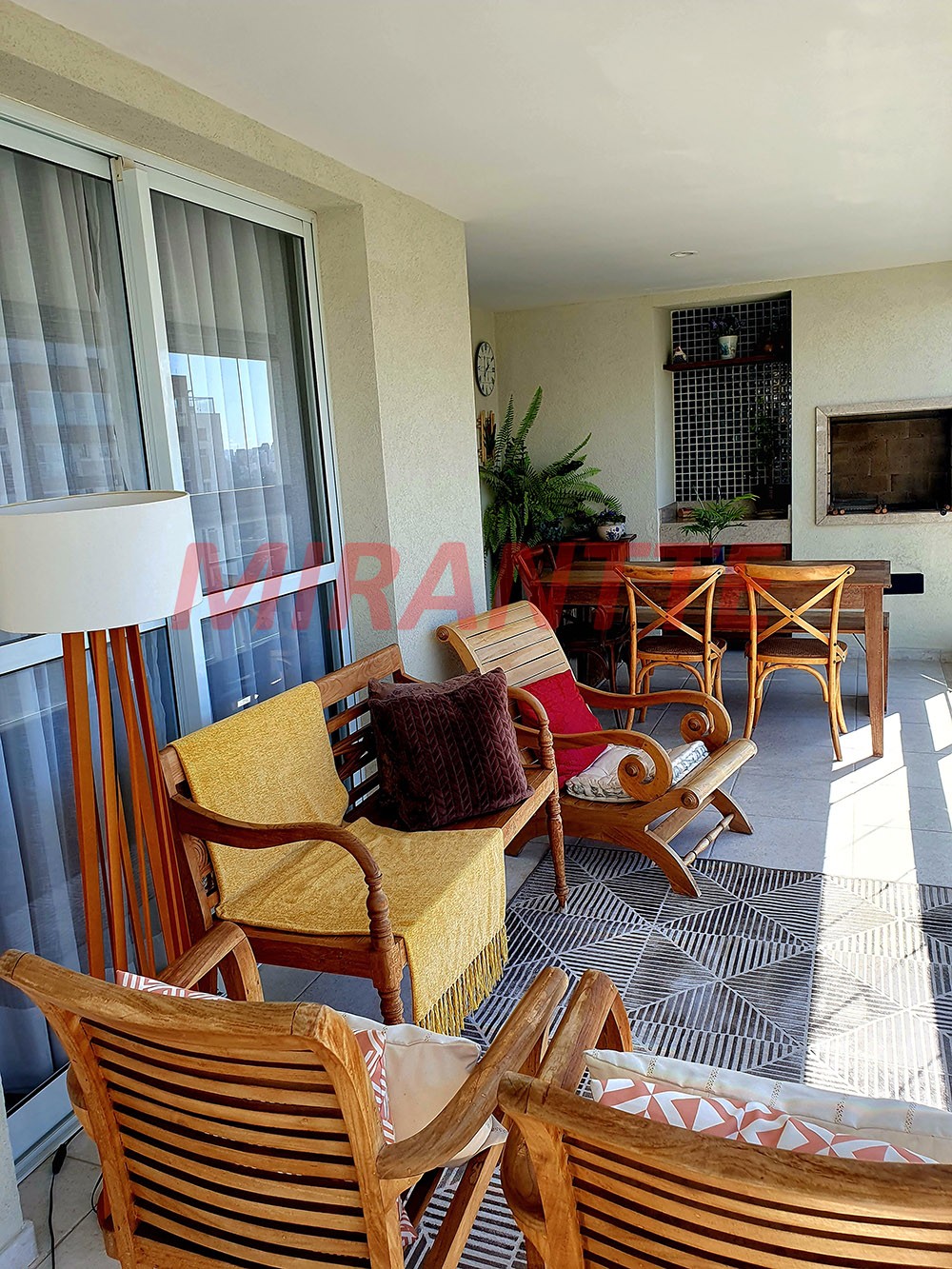 Apartamento de 201m² com 4 quartos em Jardim Fonte Do Morumbi