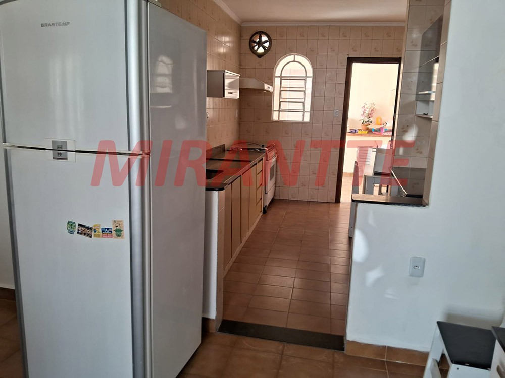 Sobrado de 202m² com 4 quartos em Lauzane Paulista