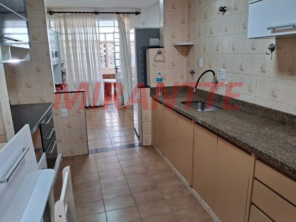 Sobrado de 202m² com 4 quartos em Lauzane Paulista