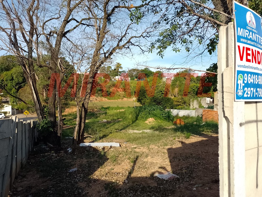 Terreno de 2170m² em Jardim Piratininga