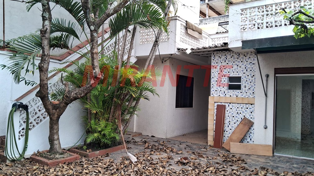 Casa terrea de 153m² com 2 quartos em Santana
