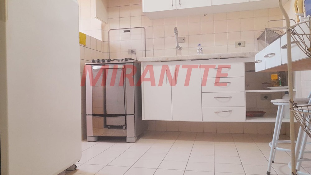 Apartamento com 3 quartos em Chora Menino