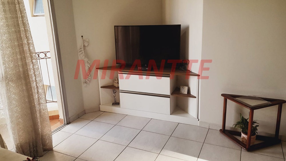 Apartamento com 3 quartos em Chora Menino